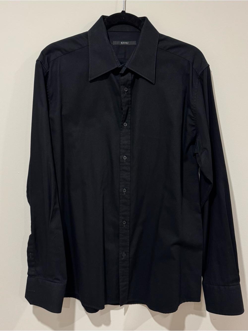 Gucci 100% cotton black button down dress shirt size 42 16.5 neck made in Italy